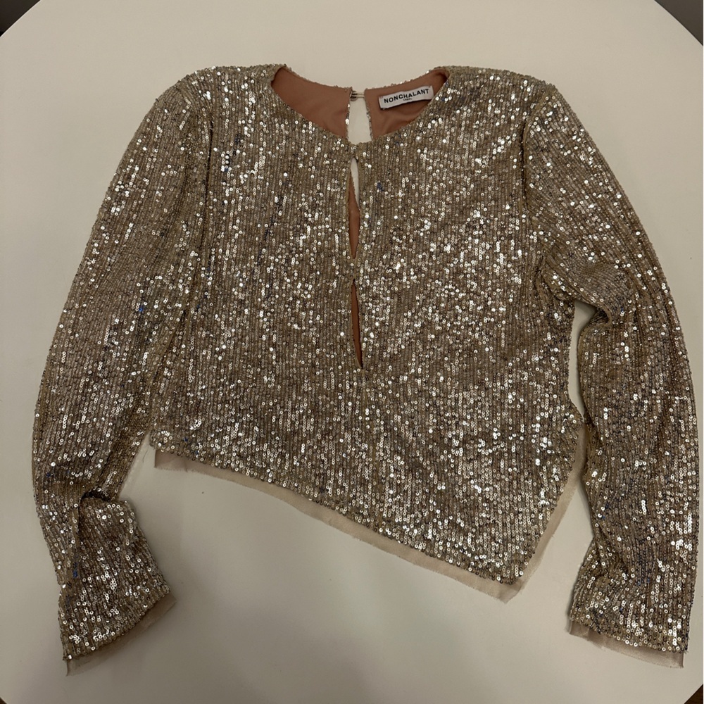 NONCHALANT LABEL, Asymmetrical Sequin Top Size M - Picture 2 of 14